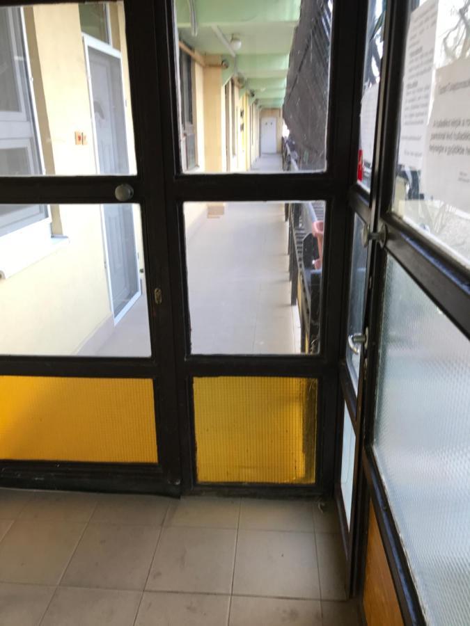 Zen Apartman 索尔诺克 外观 照片